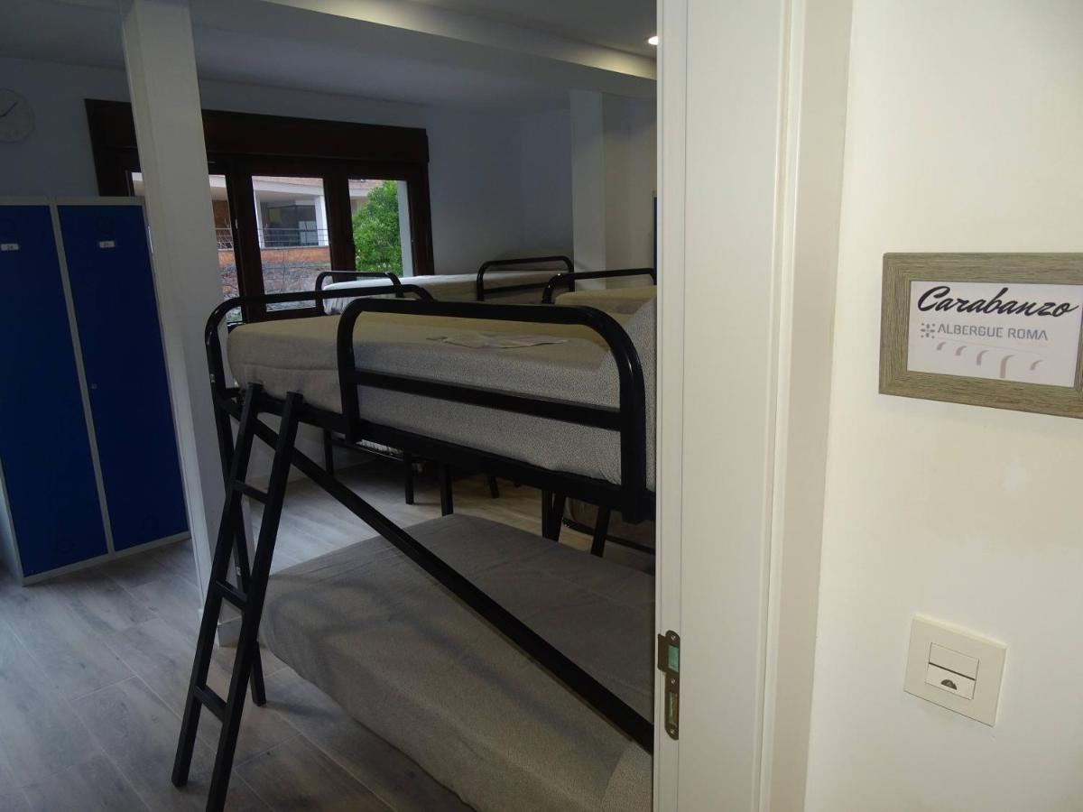 Albergue Roma โปลา เด เลนา ภายนอก รูปภาพ