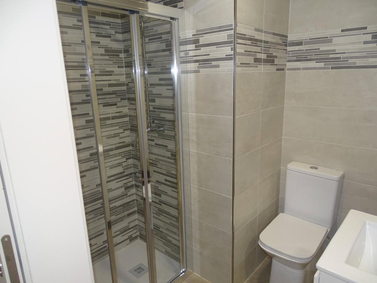 Albergue Roma โปลา เด เลนา ภายนอก รูปภาพ
