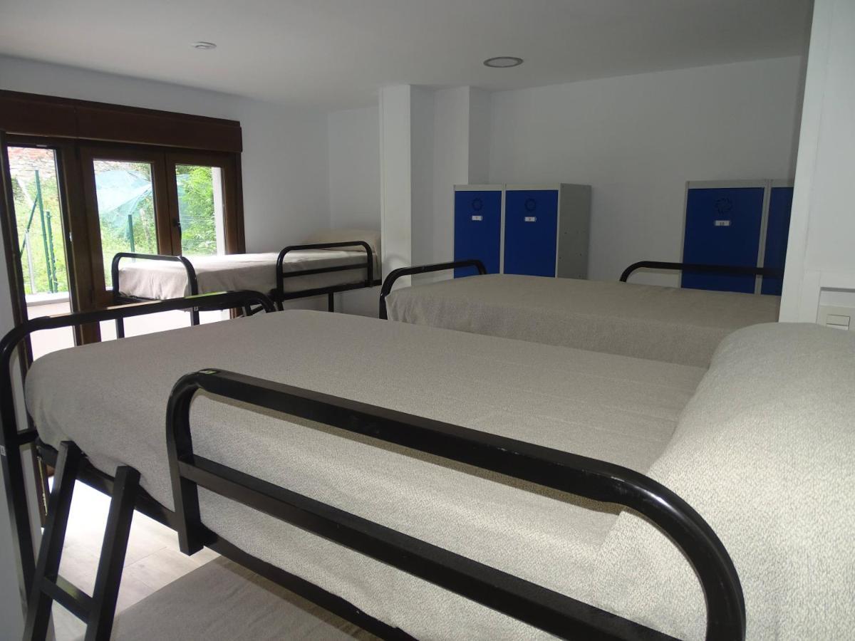 Albergue Roma โปลา เด เลนา ภายนอก รูปภาพ
